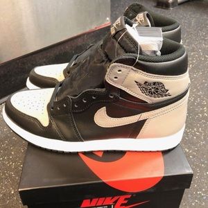 Air Jordan 1 Shadows